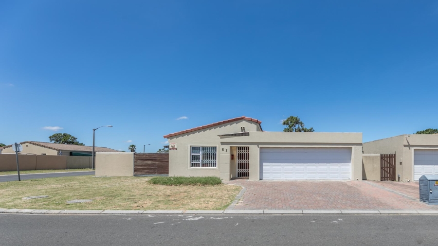 3 Bedroom Property for Sale in Zonnendal Western Cape